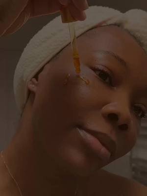 We believe in full transparency and full nourishment. Every drop of our Superseed Glowry face oil is packed with clean, plant-powered goodness your skin will love. Click the link in our bio to shop Today!.. #FaceOil #faceoils #faceoiluk #faceoilblottingpaper #faceoilmaryjardin #faceoilrollon #faceoilserum #farmedbeauty #ukskincarebrand #ukskincare  #naturalskincare, #organicskincare, #veganskincare, #skincaretips, #selfcare
