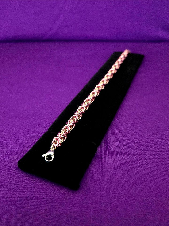 Chainmail Bracelet - Pink and Champagne product image (1)