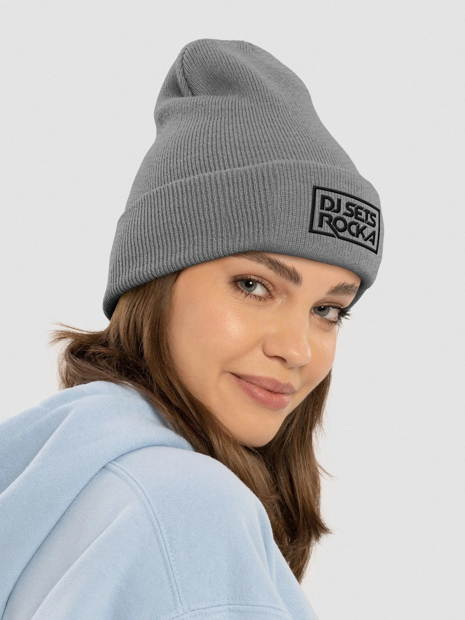 DJSETSROCKA GREY BEANIE product image (2)