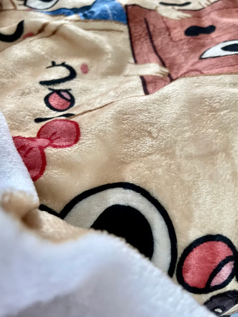 Pancake’s world Throw Blanket product image (2)