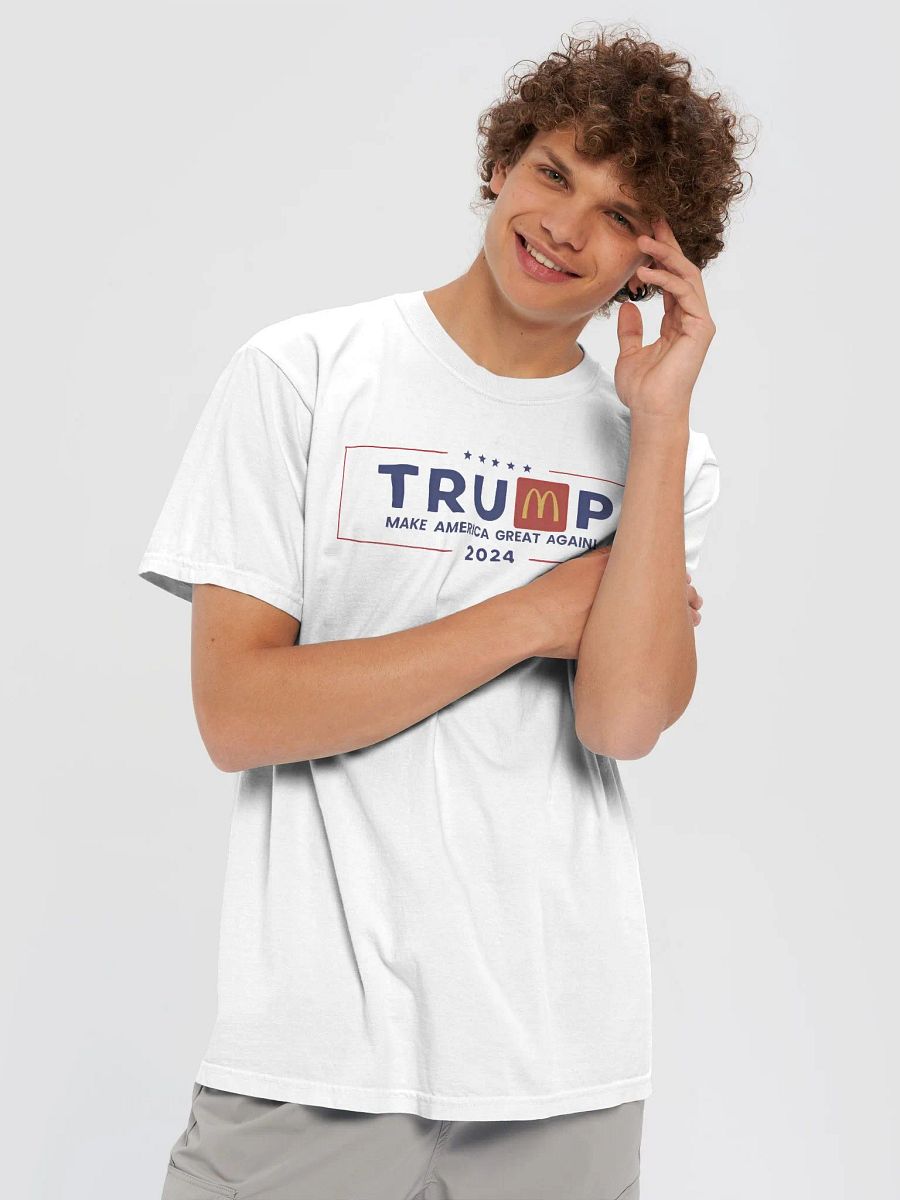 Trump McDonald’s Shirt product image (6)