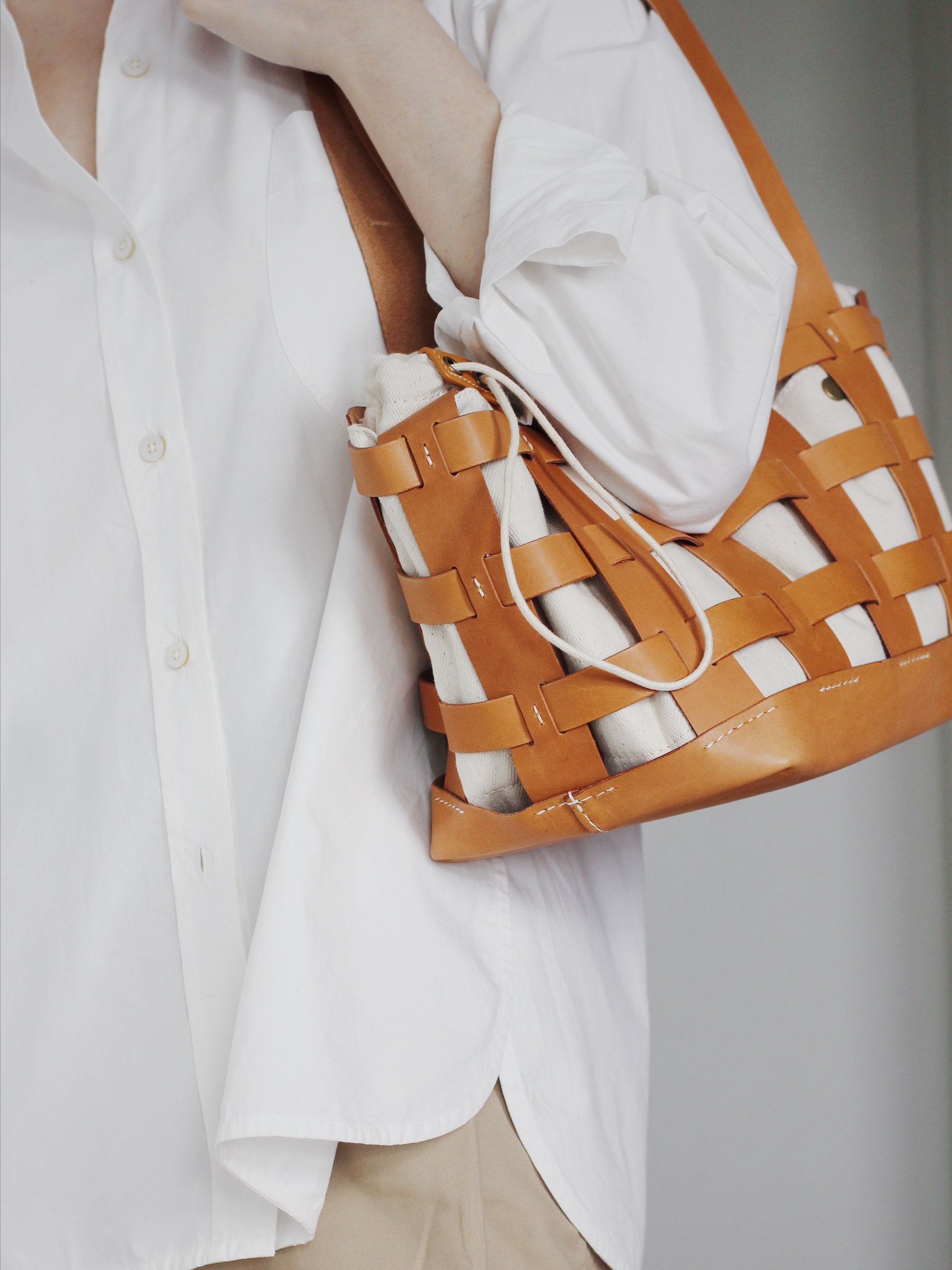 Vegetable Tanned Leather Caged Tote Bag - Large product image (4)