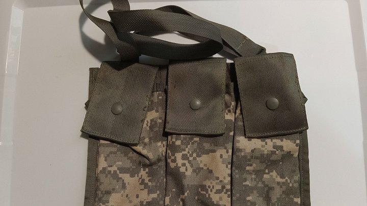 Surplus M4 / M16 Mag Pouch product image (1)