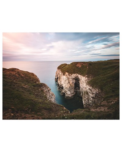 Shortly before sunset at Flamborough Head

#flamboroughhead #sunsetphotography #longexposurephotgraphy #yorkshirecoast #omsys...