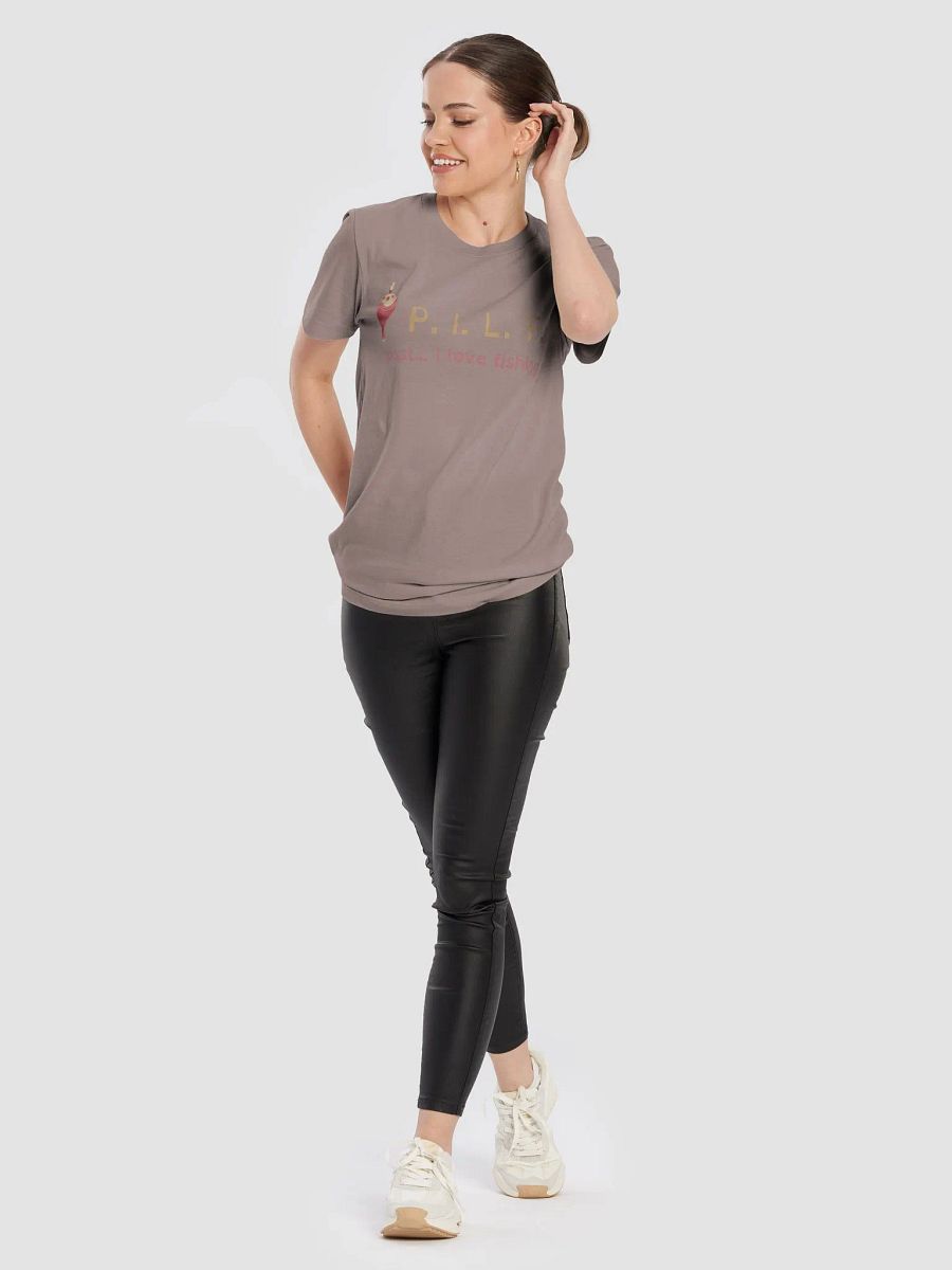 Fishing PILF - Tee product image (10)