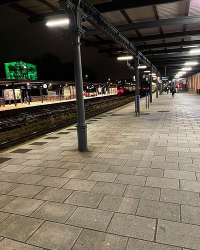 Halvanden times søvn, og så ellers bare op og i gang. Man kan overkomme meget, når bare sindet har det godt.
.
.
.
.
#earlymo...