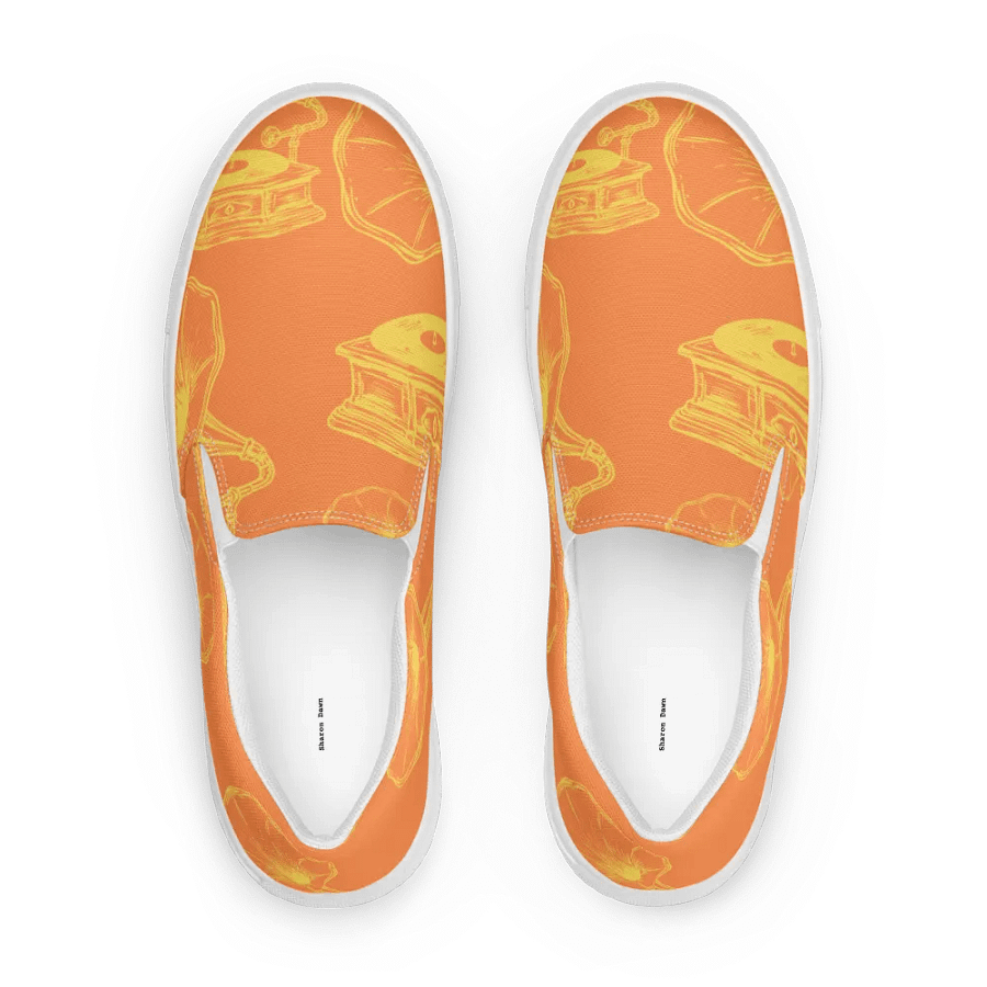 Vintage Gramophone Pattern Slip-On Shoes product image (4)