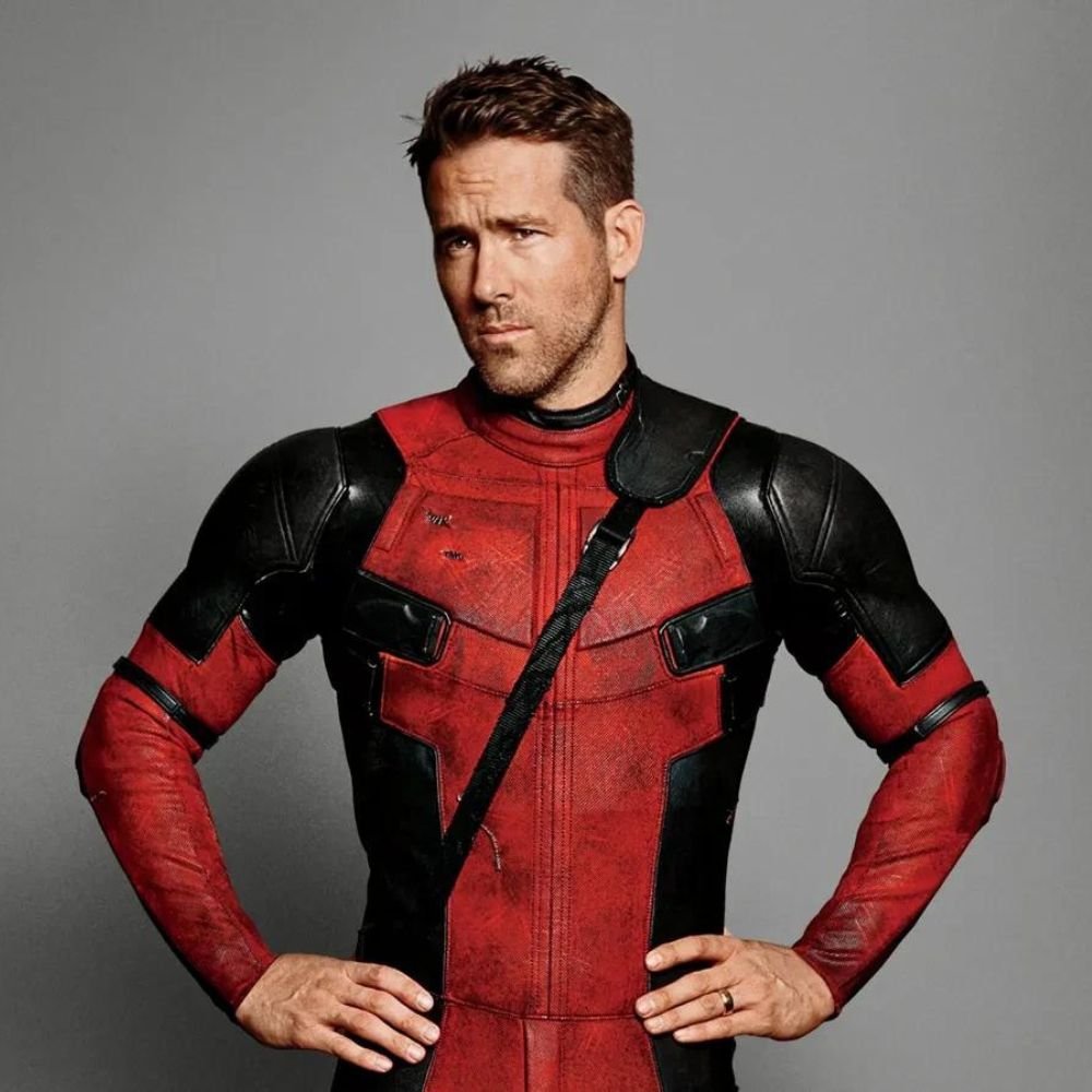 Mens Marvel / MCU - Deadpool Jacket product image (4)