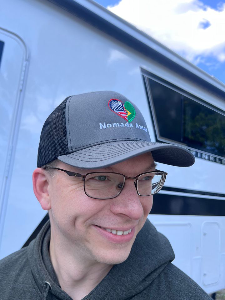 Nomads Amor Trucker Hat – Heart Flag Edition product image (19)