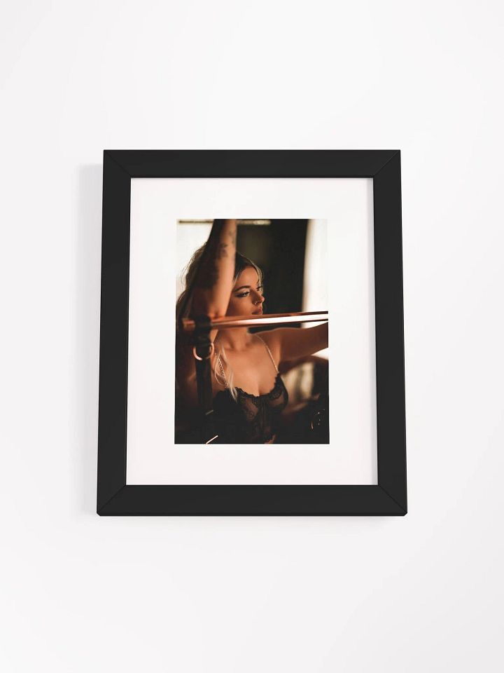 QueenQ Poster 3 product image (6)
