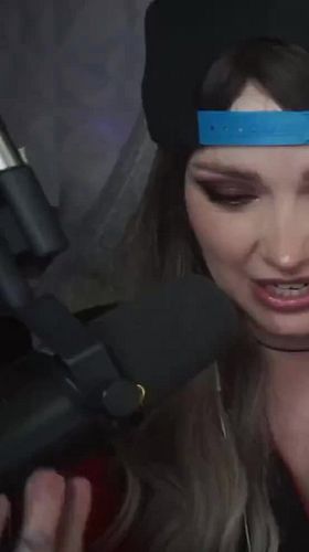 @gingrbredbeauty - #gingrbredbeauty on #Twitch | tripple code yellow