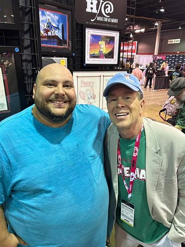 Went to FAN EXPO Chicago and met up with friends, old and new!! An amazing opportunity to catch up with my friend and mentor ...