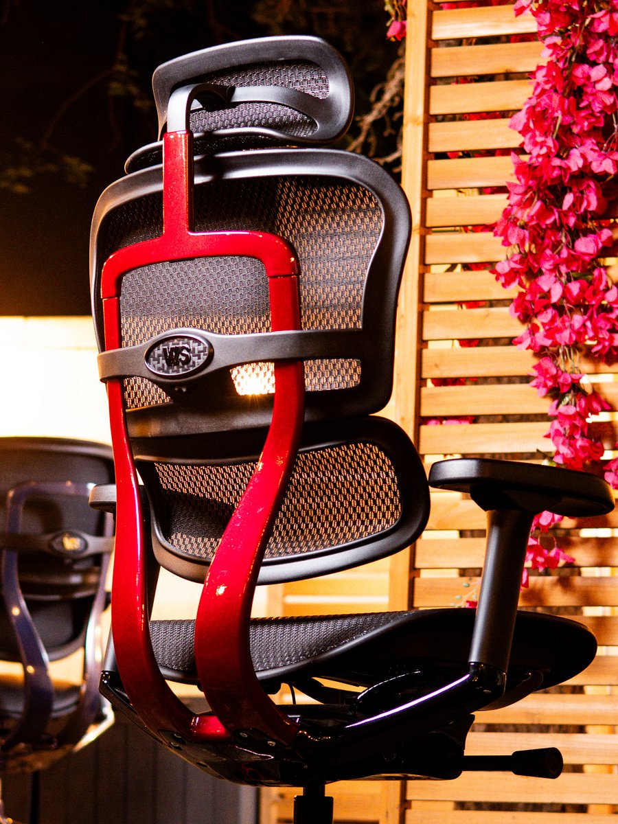 Fractured Love product image (1)