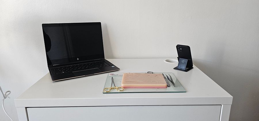 Suturing Live WIth The Virtual Tutor product image (1)