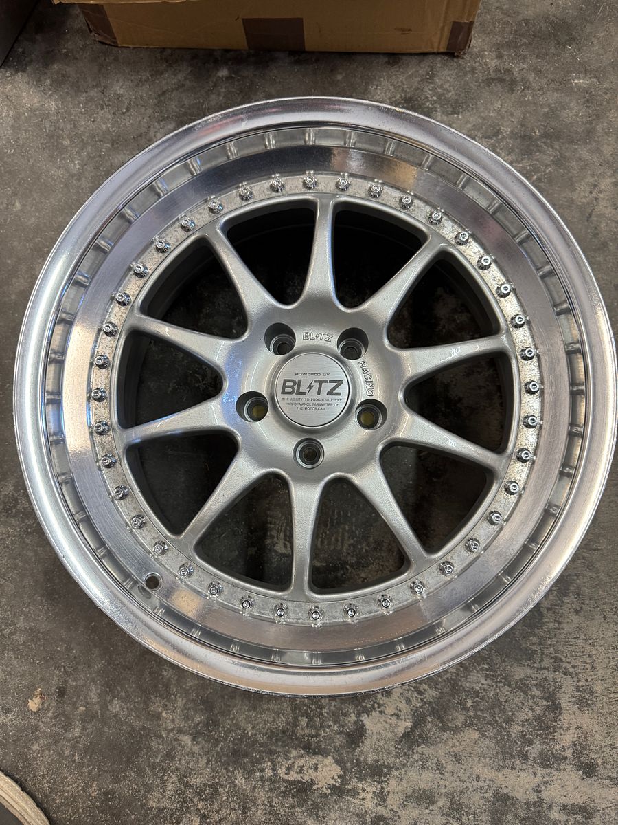 Blitz BRW 01 - 18x9 +23 (5x114.3) - Used product image (9)