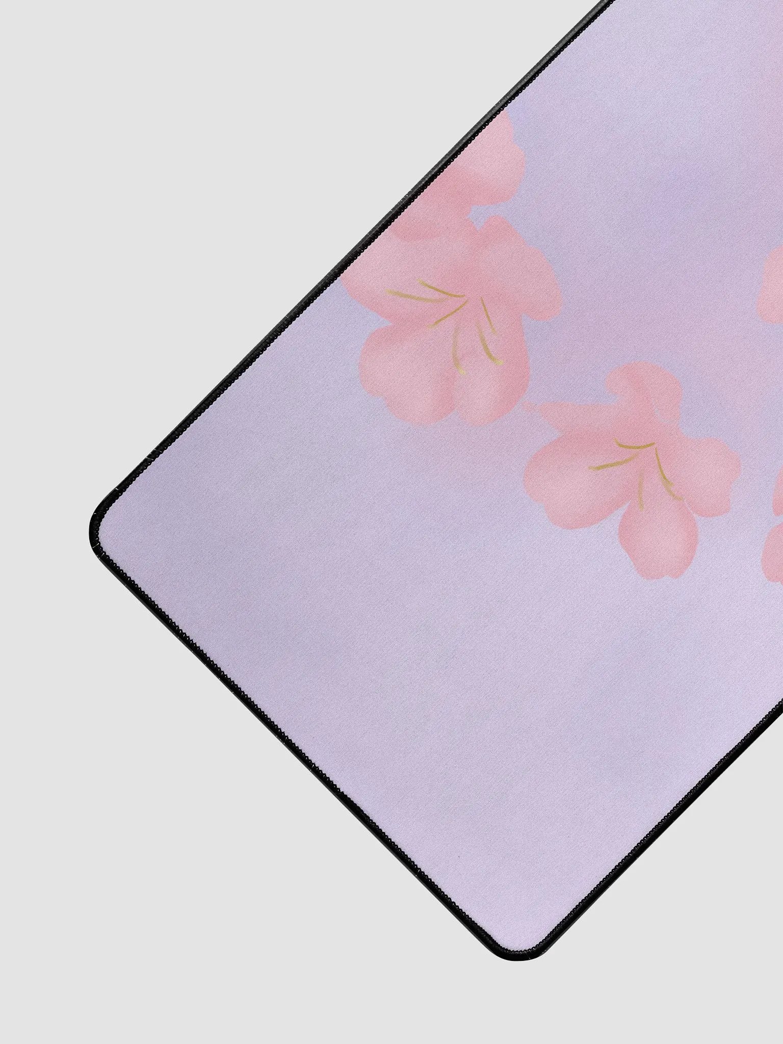 Telokmina sakura deskmat product image (3)