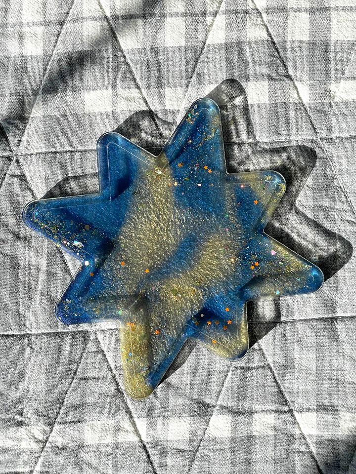 Eight-Pointed Star Tray product image (1)