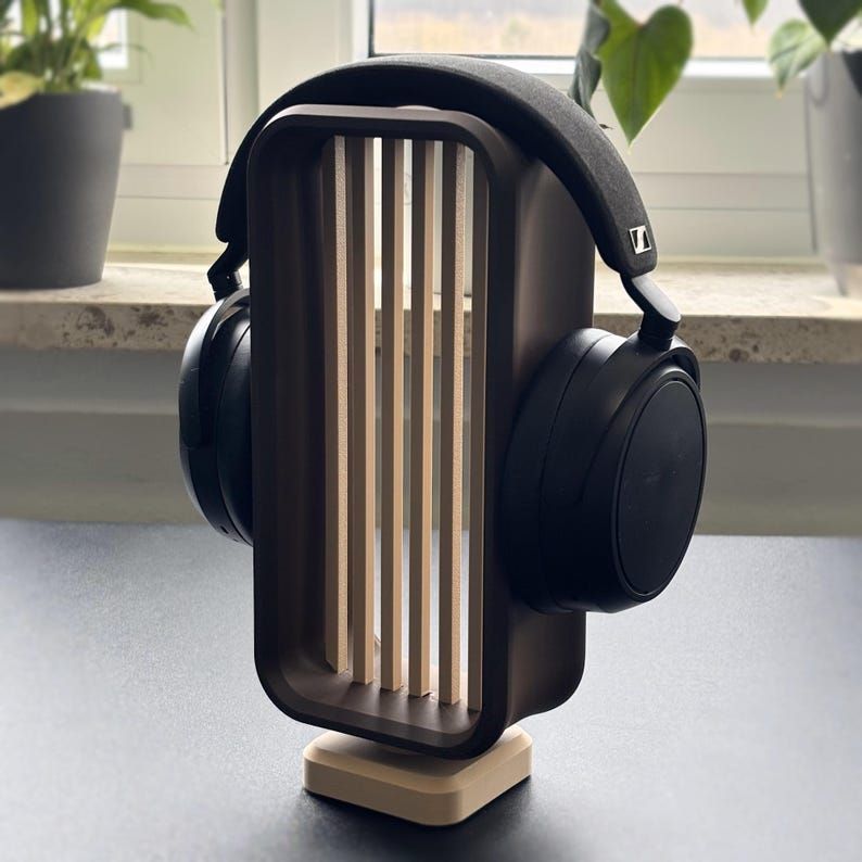 Aesthethic Headphone Stand product image (1)
