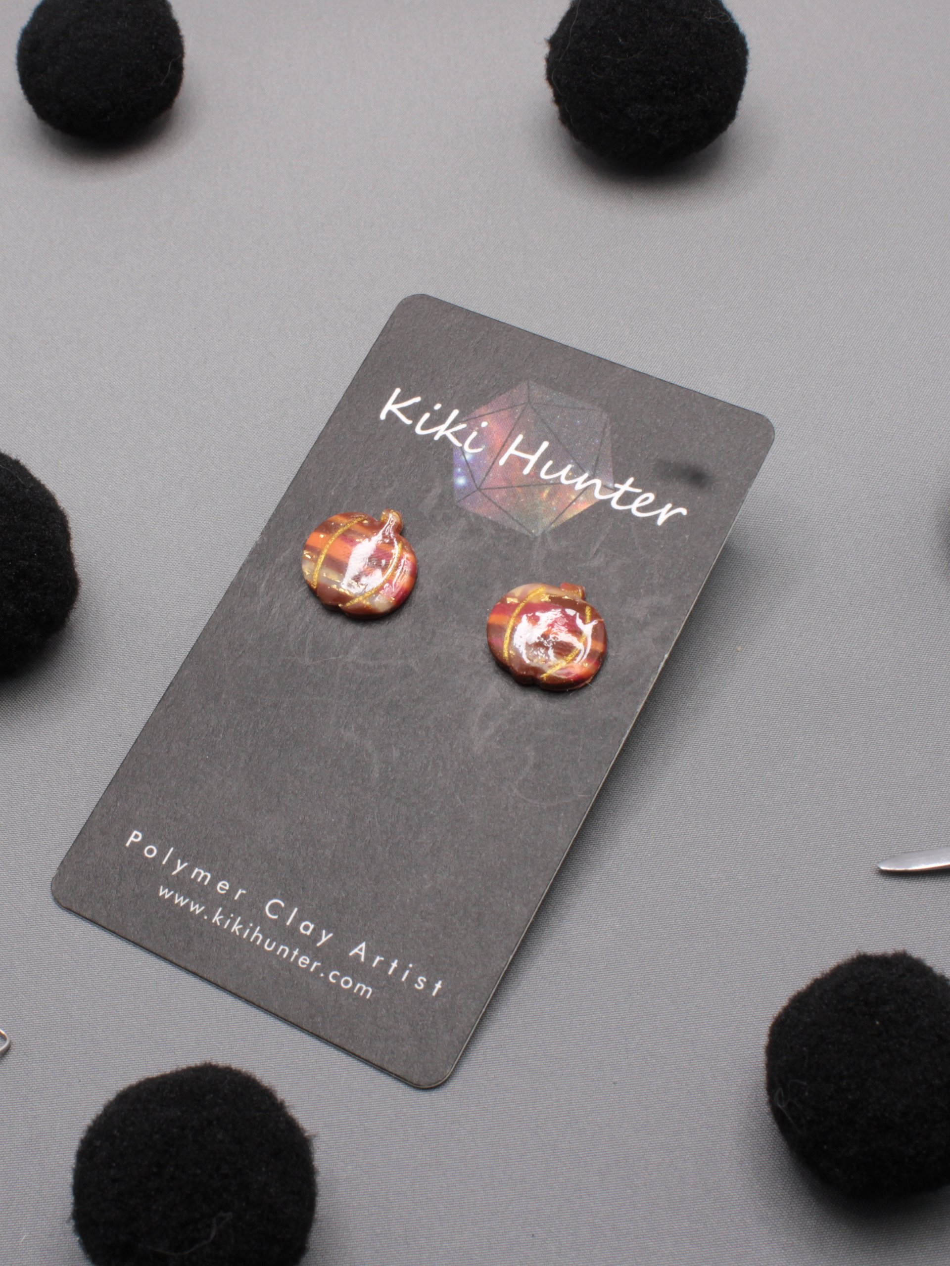 Retro Fall Pumpkin Studs product image (1)