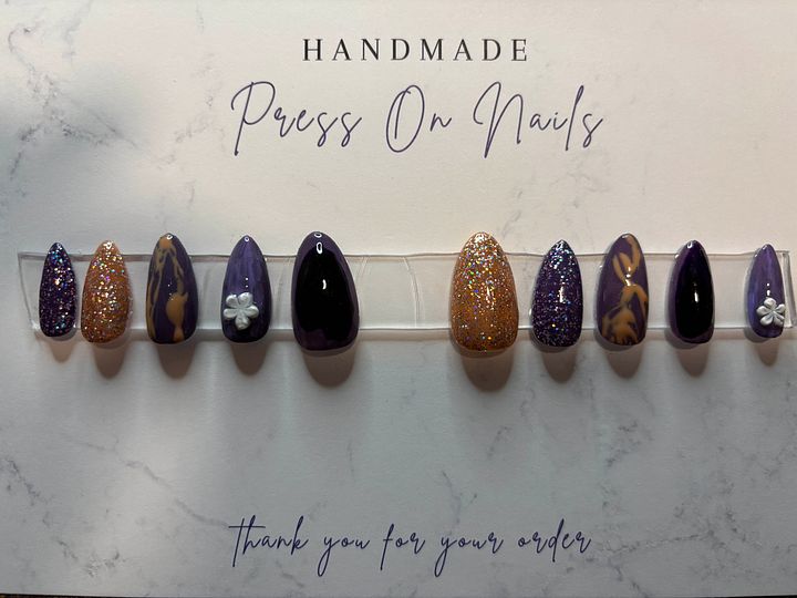 Handpainted 'Peanut Butter and Grape Jelly' Press On Nails product image (1)