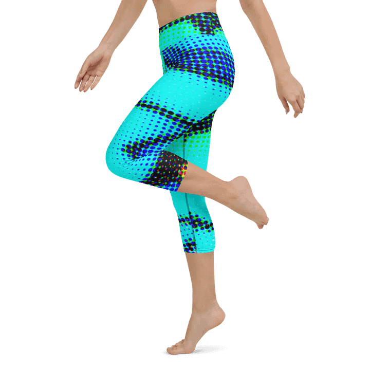 The Moira Yoga Capri Leggings product image (1)