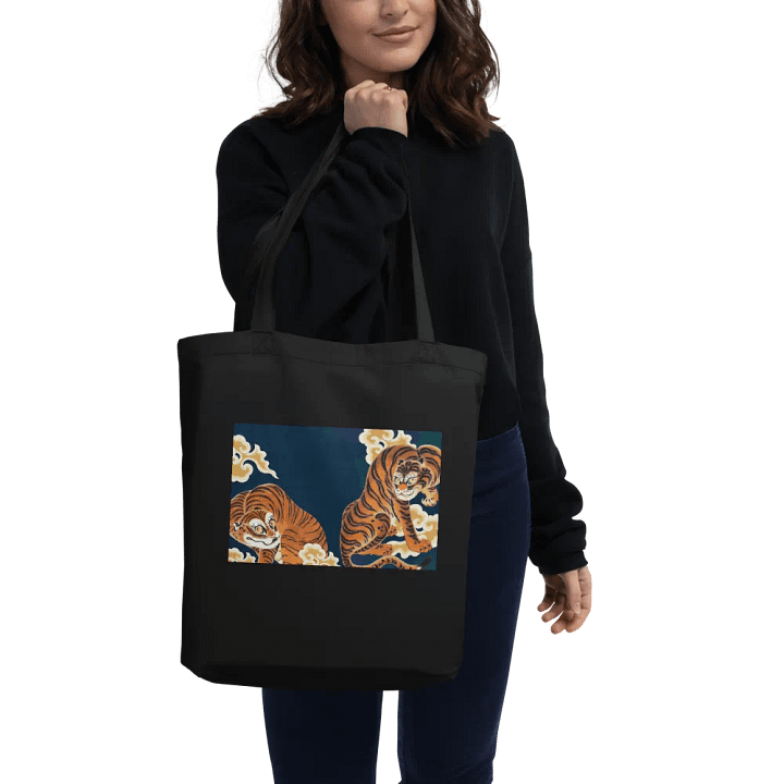 Tiger Dream Tote Bag product image (2)
