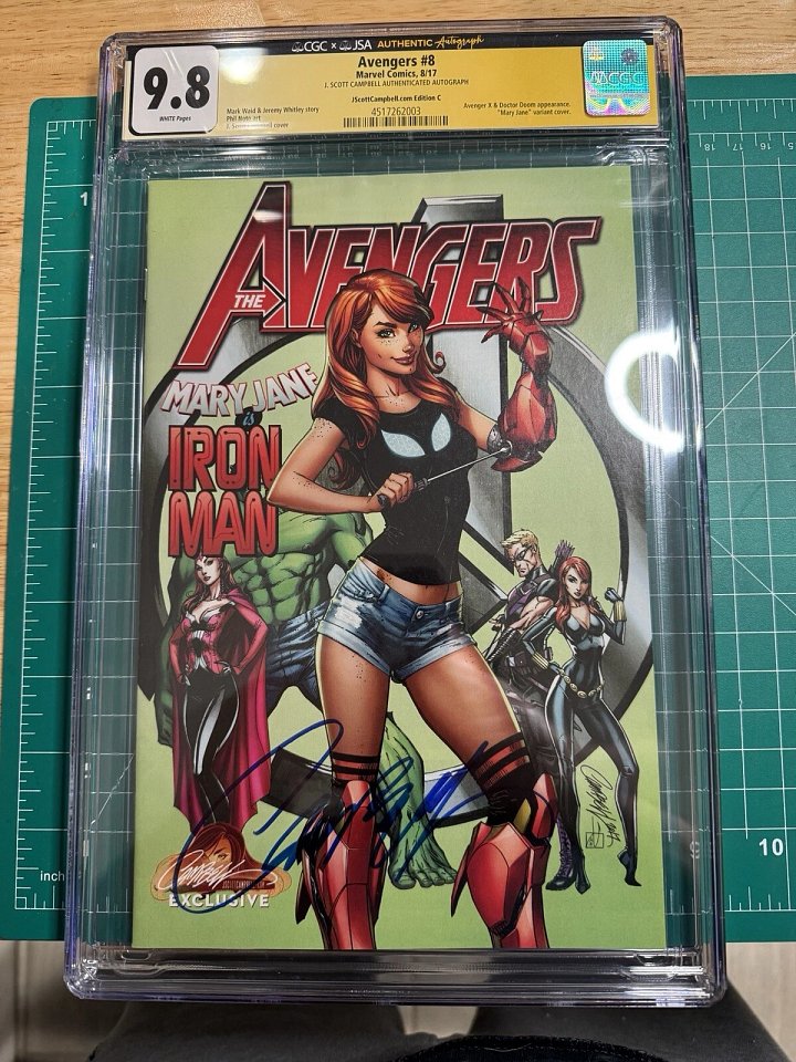 Avengers #8 (2017) | CGC 9.8 SS | J. Scott Campbell Signed | Mary Jane as Iron Man Variant (Edition C) product image (1)