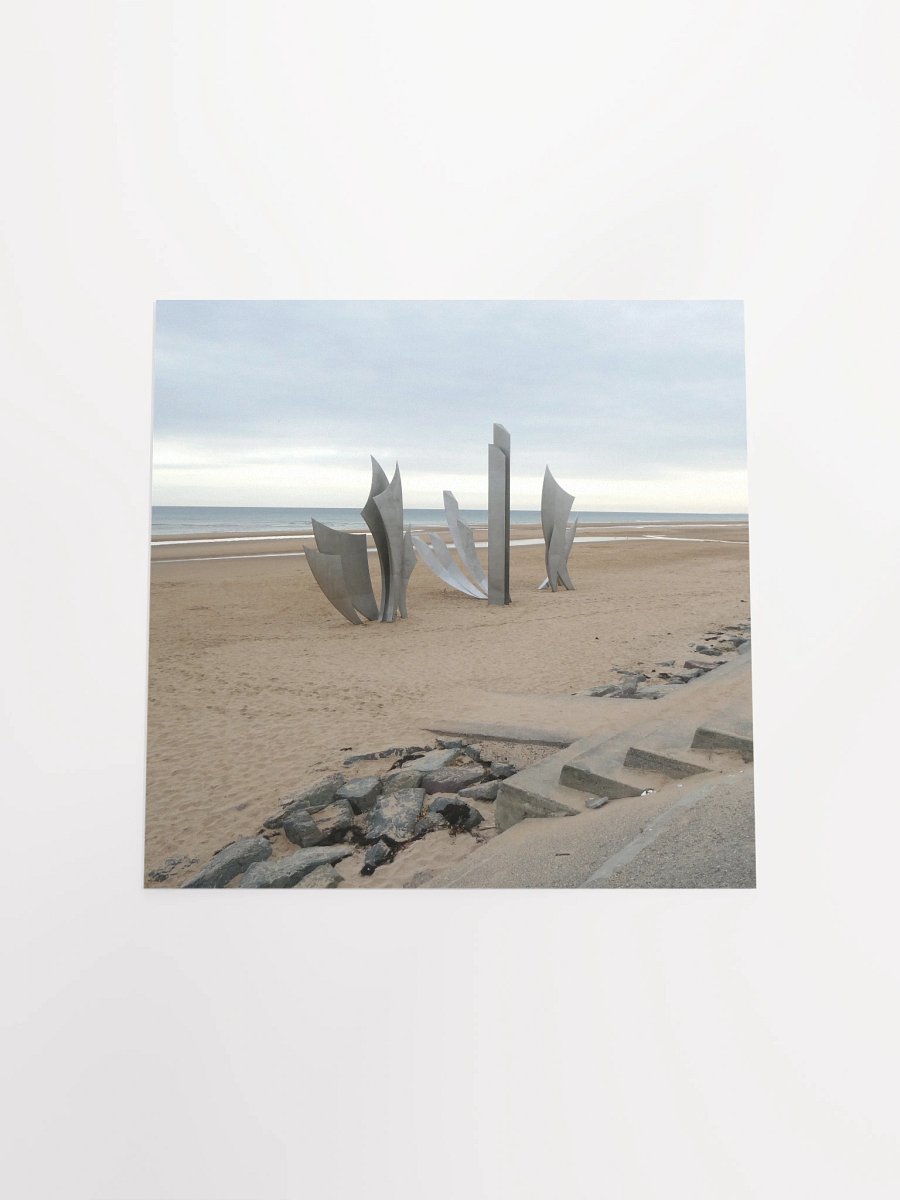 Normandy - Omaha Beach Les Braves Memorial - Print/poster product image (15)