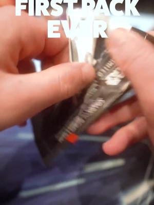 First ever card pull of #StarWarsUnlimited ‼️🤯 #SWUCommunity #starwars #grandinquisitor #legendary #cardpull #foilcard #starwarscollection 