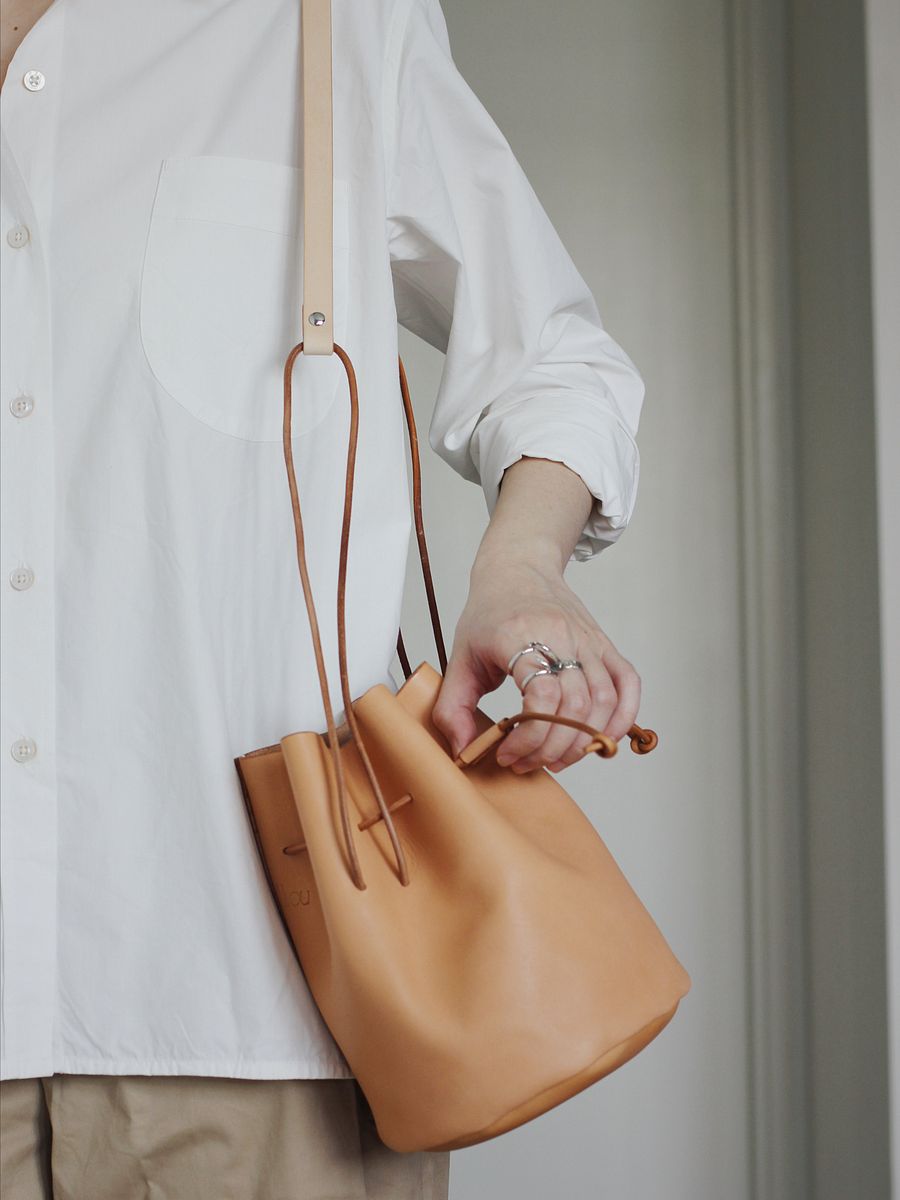Vegetable Tanned Leather Drawstring Bucket Bag - Small product image (7)
