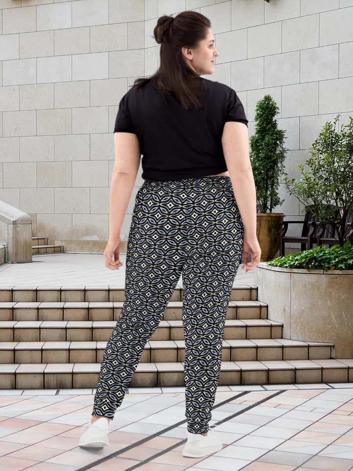 Symmetric Illusion Women's Joggers product image (1)