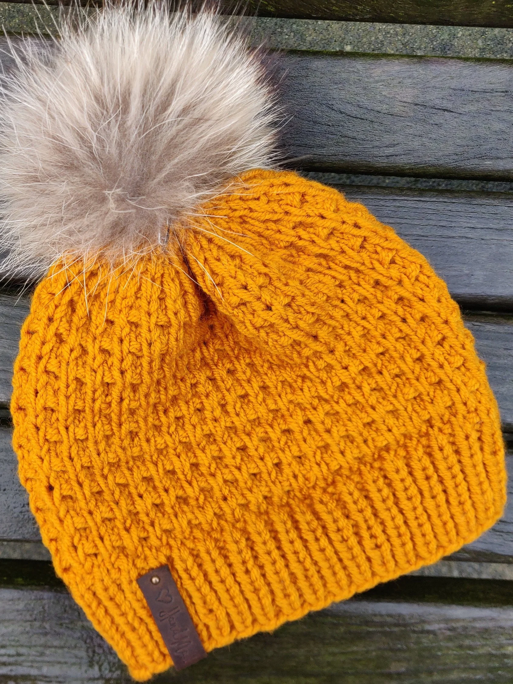 Fish Scale Knit Hat Pattern product image (3)