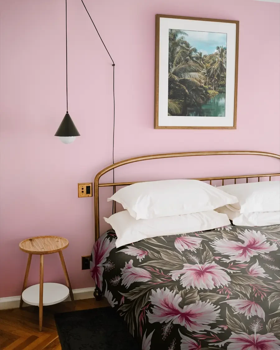 Bedding and Wallpaper Mockup product image (5)