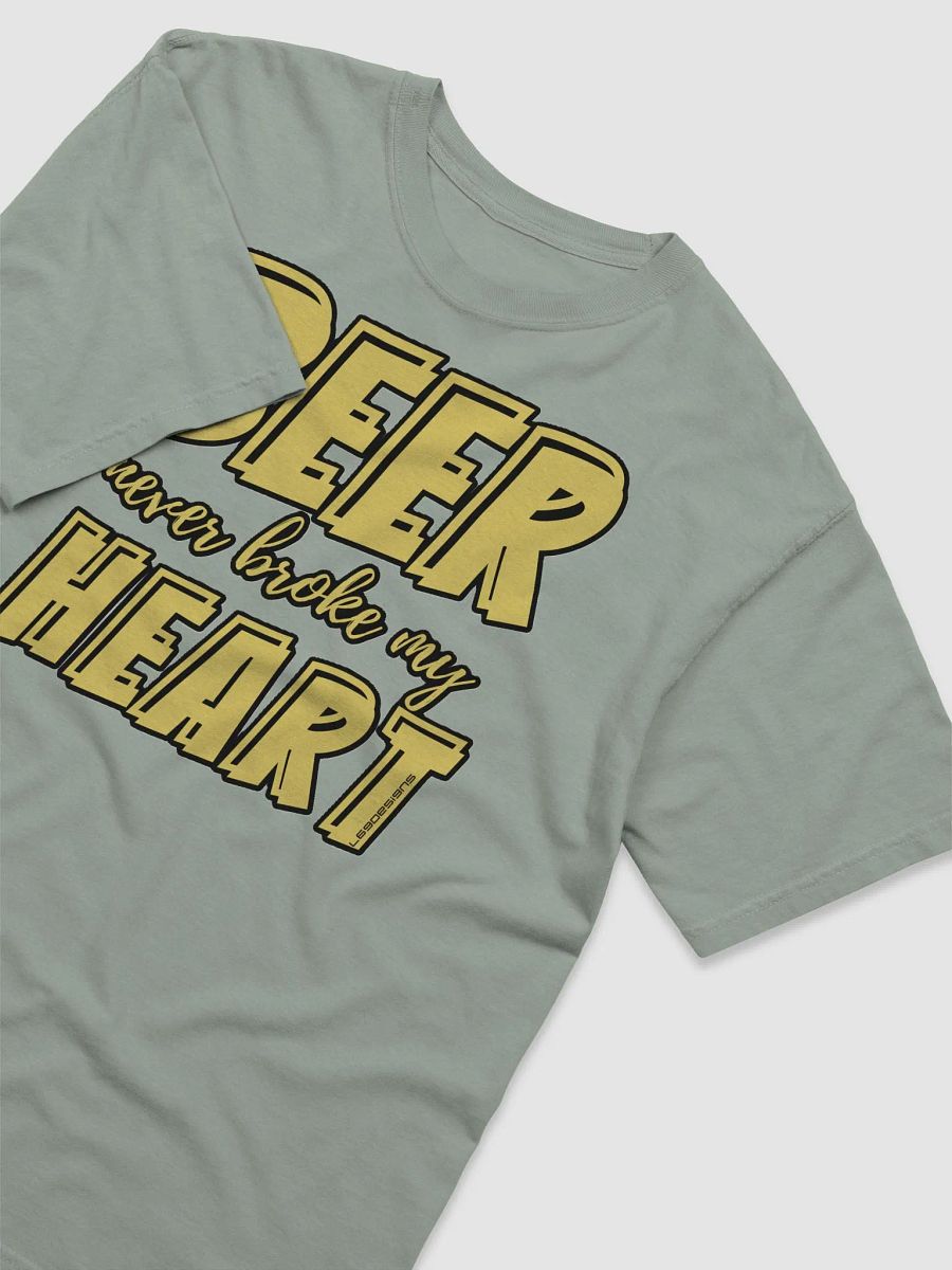 BEER NEVER BROKE MY HEART product image (30)