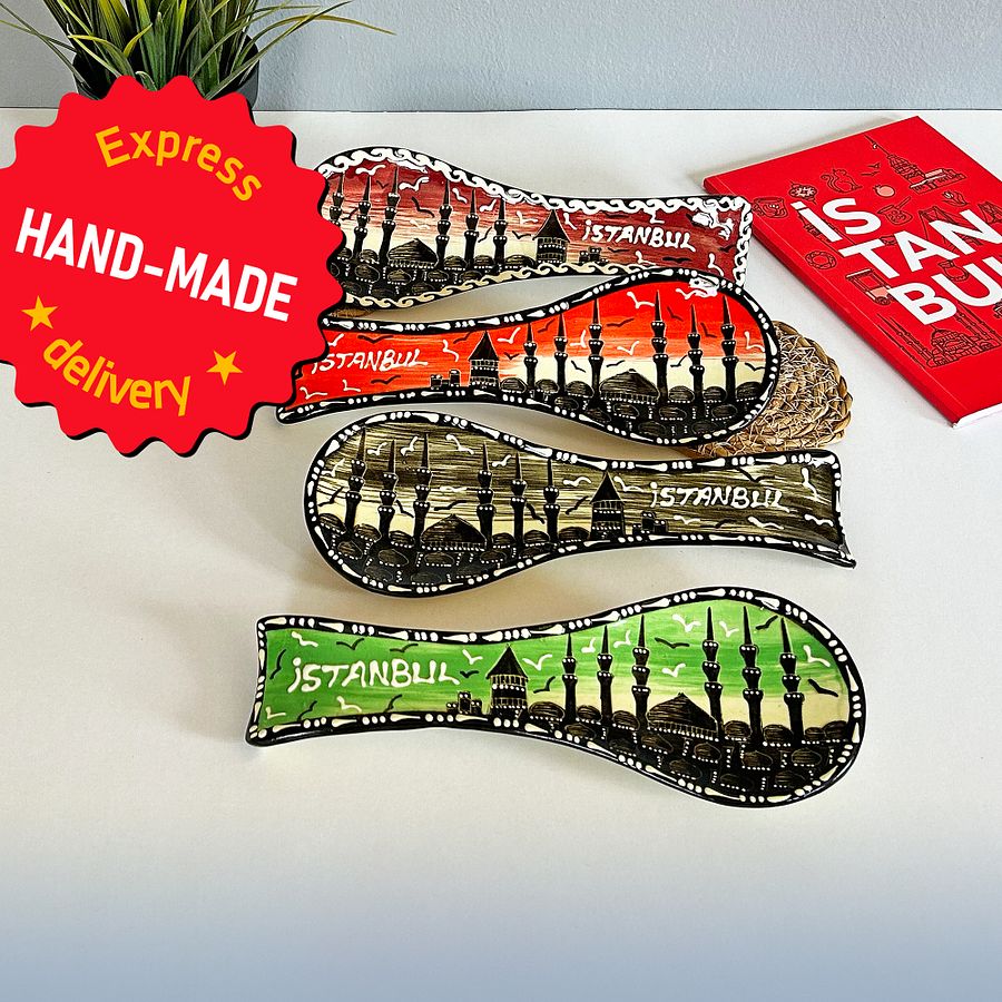 Handmade ceramic spoon rest, Istanbul (Green) — handmade pottery product image (1)