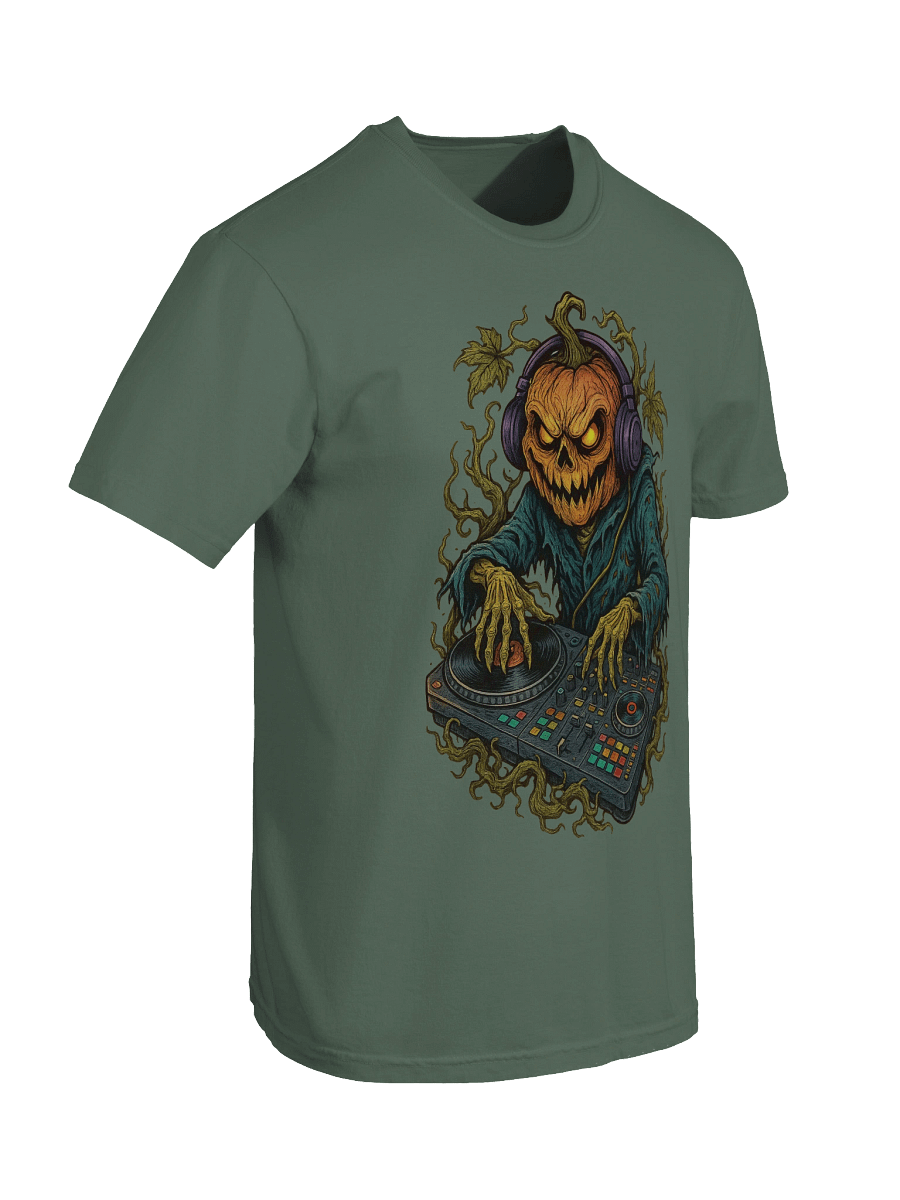 Theatrically Jerry: "DJ Jack-O-Lantern Spins Halloween Beats" T-Shirt product image (7)