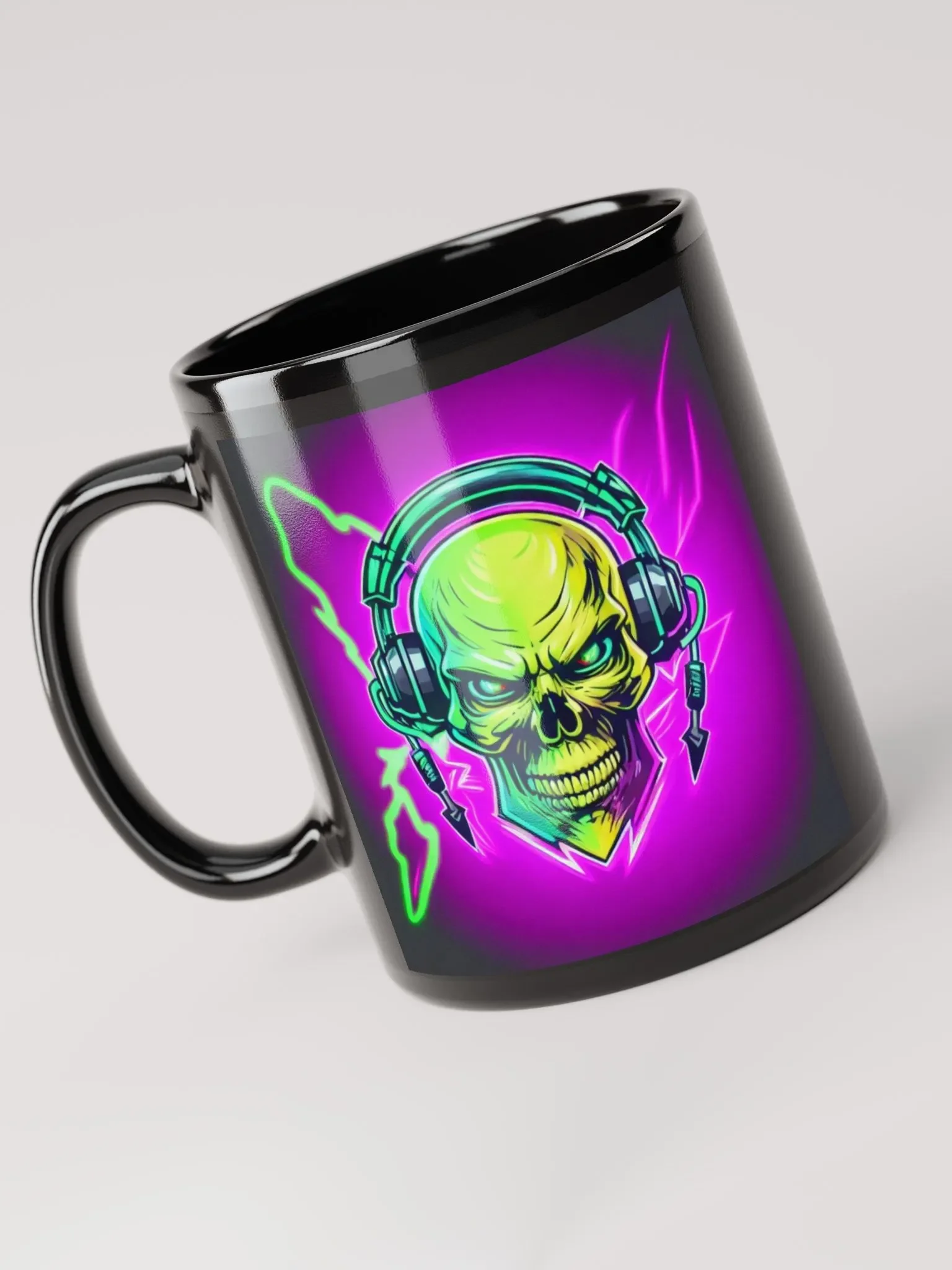 Skull mug product image (1)