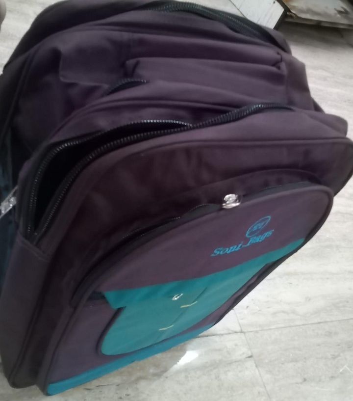 school bag product image (2)