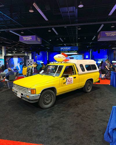 Another #D23 in the can! 🤯 I forgot to do my usual routine of posting each day so here’s a recap. 
-The #PizzaPlanetTruck was...