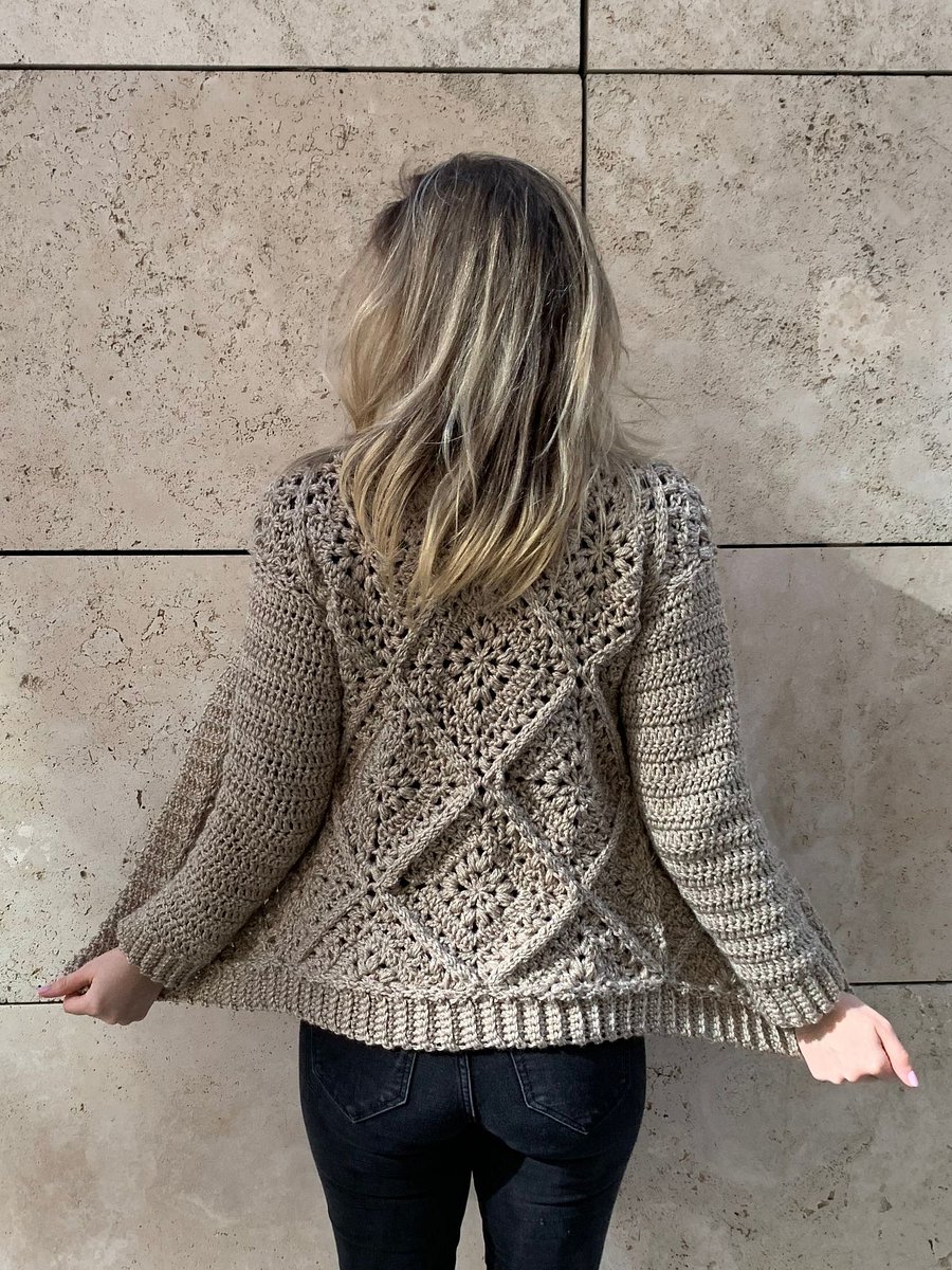 Tulip Square Cardi product image (5)
