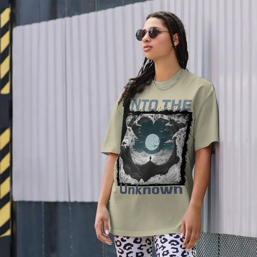 Into the unknown unisex faded tee product image (8)