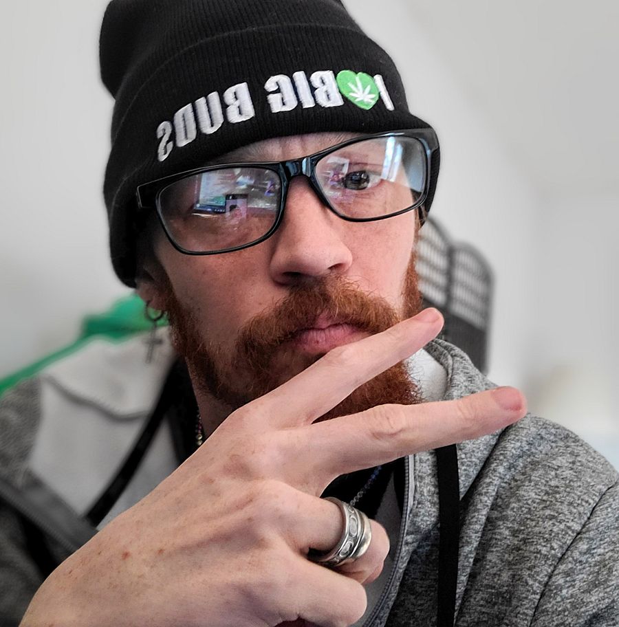 I Love Big Buds- Knit Beanie product image (4)