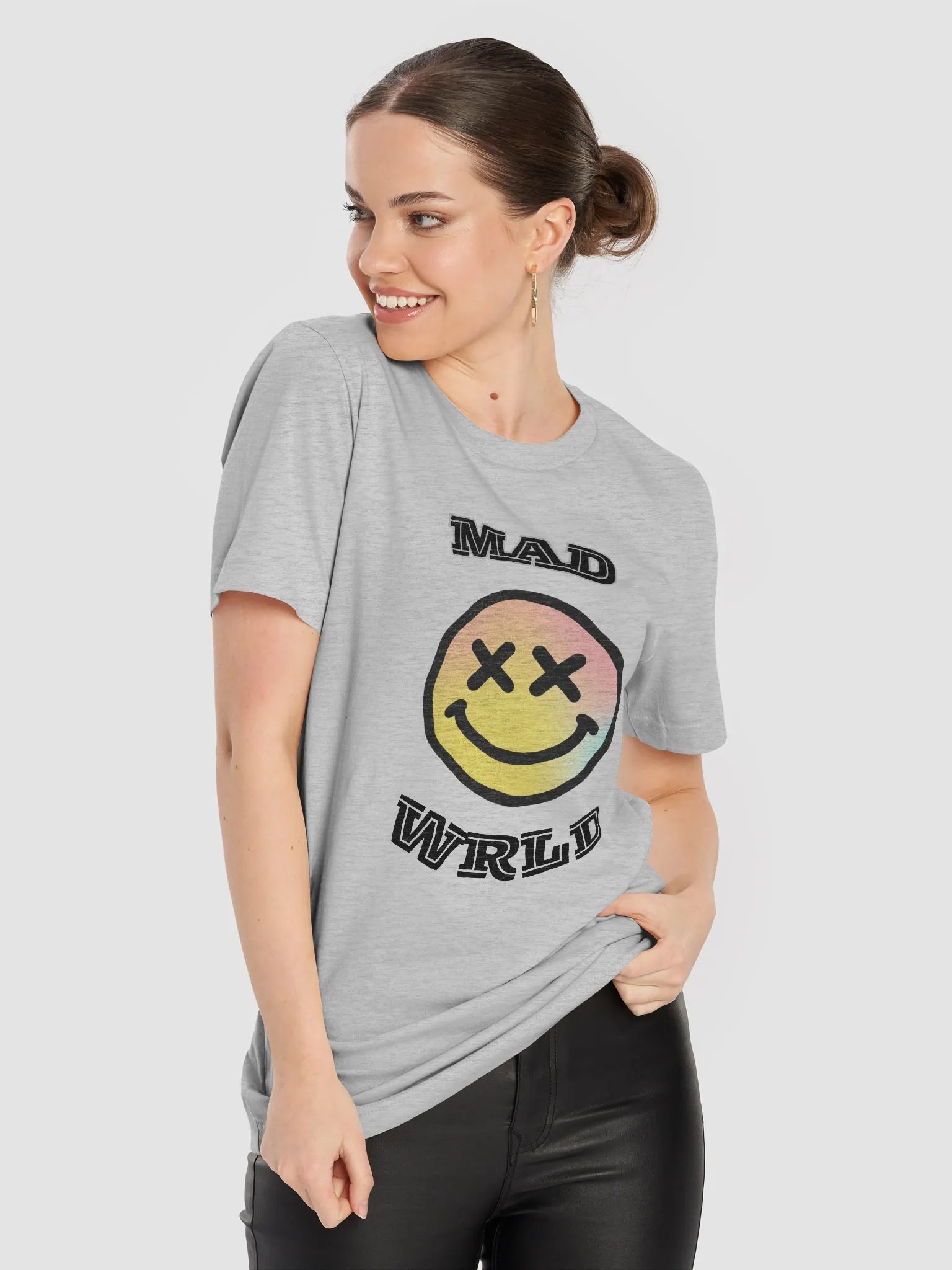 MAD WORLD Smiley T-Shirt – Edgy Graphic Tee, Retro Vibe, Unique Streetwear Design product image (39)