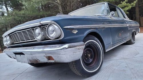 Photo shared by 🏁ClassicMustangs429🏁 on December 05, 2021 tagging @americanmusclehd, @oldschoolmusclecars_, @carsinbarns, @thesweetpatina, @hooptymusclecars, and @godriveit. May be an image of car and outdoors.
