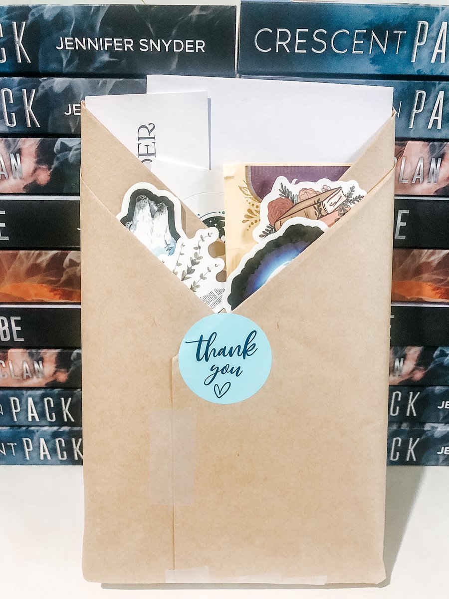 Blind Date with a Book – Paperback Paranormal Romance Edition product image (3)