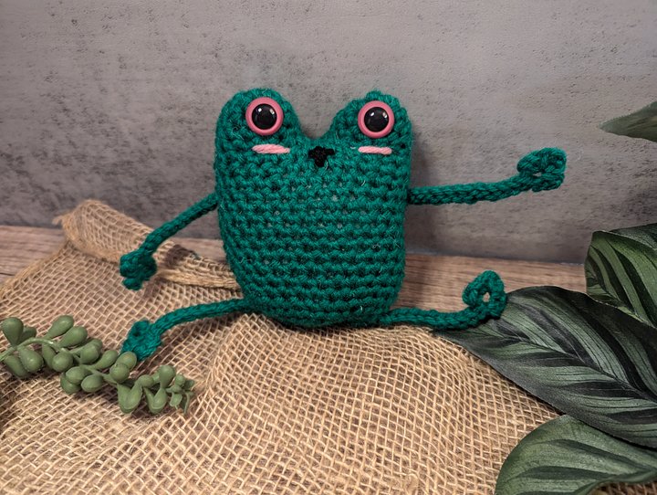 Leggy Frog - Green product image (1)