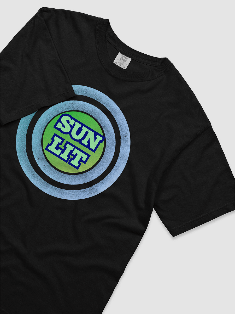 SUN LIT Bold Graphic T-Shirt product image (26)