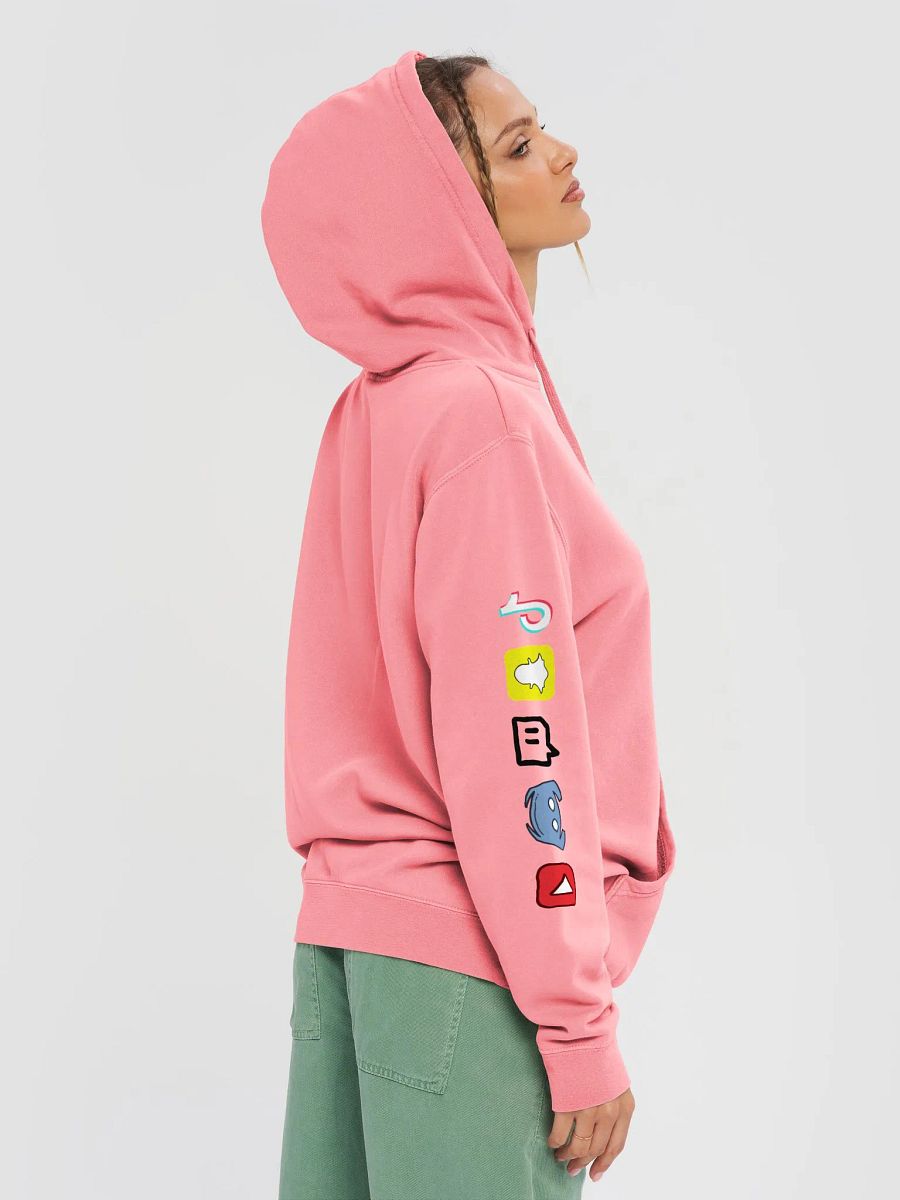 socials sweashir product image (5)