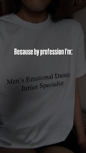 Say it again: MEN'S EMOTIONAL DAMAGE JUNIOR SPECIALIST💅🏻✨

#tshirt #funnytshirt #memetshirt #funnytee #basictshirt #noboyfrie...