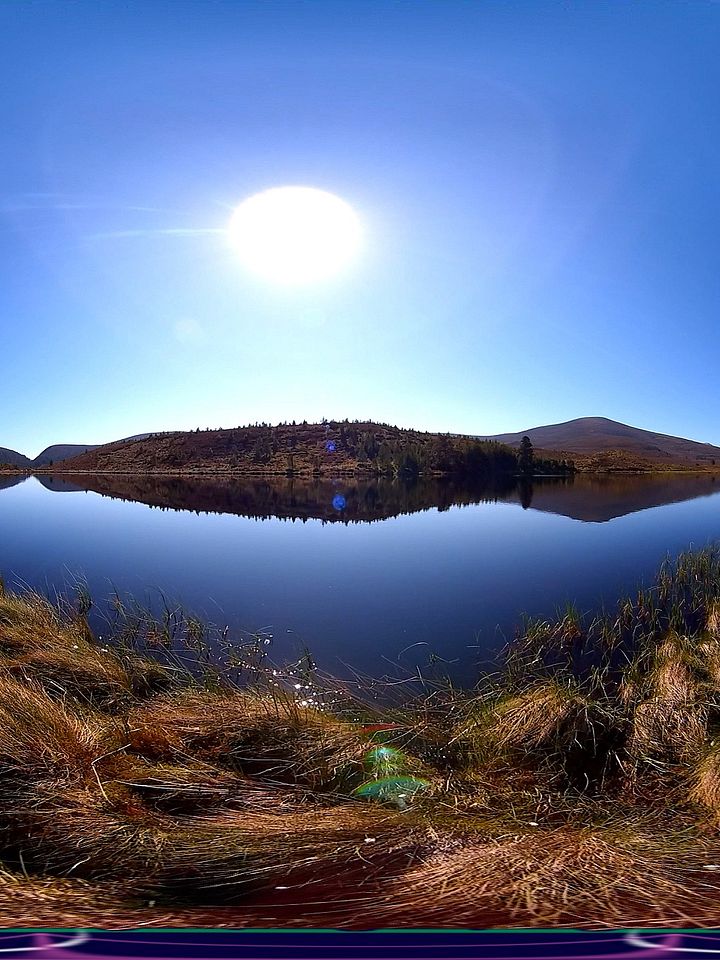Scottish Treasure "Loch a' Chnuic" Moment product image (1)